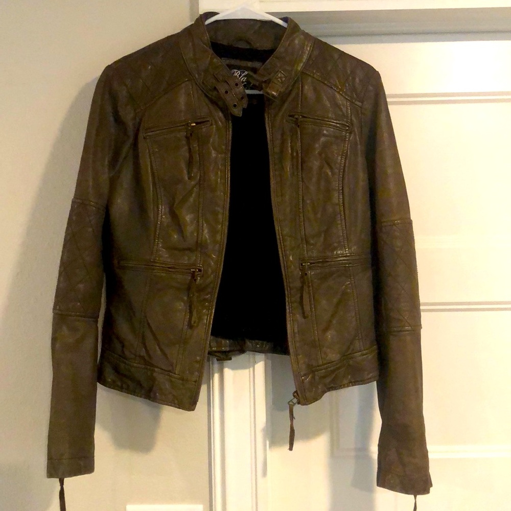 100% Leather jacket
